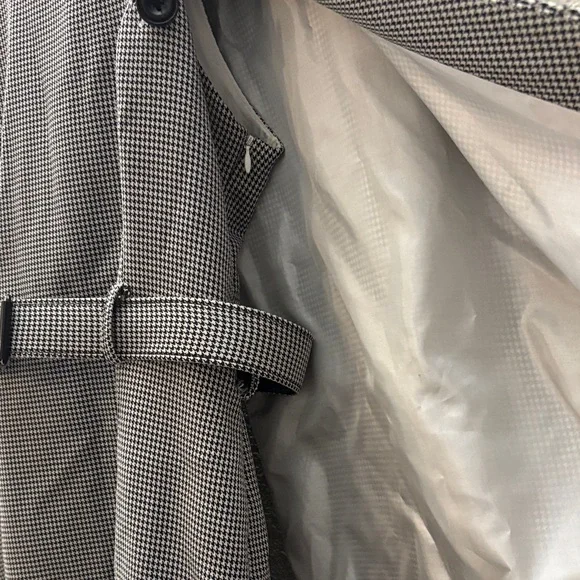 Elegant Women's Checked Cape Jacket dress - Picture 5 of 8